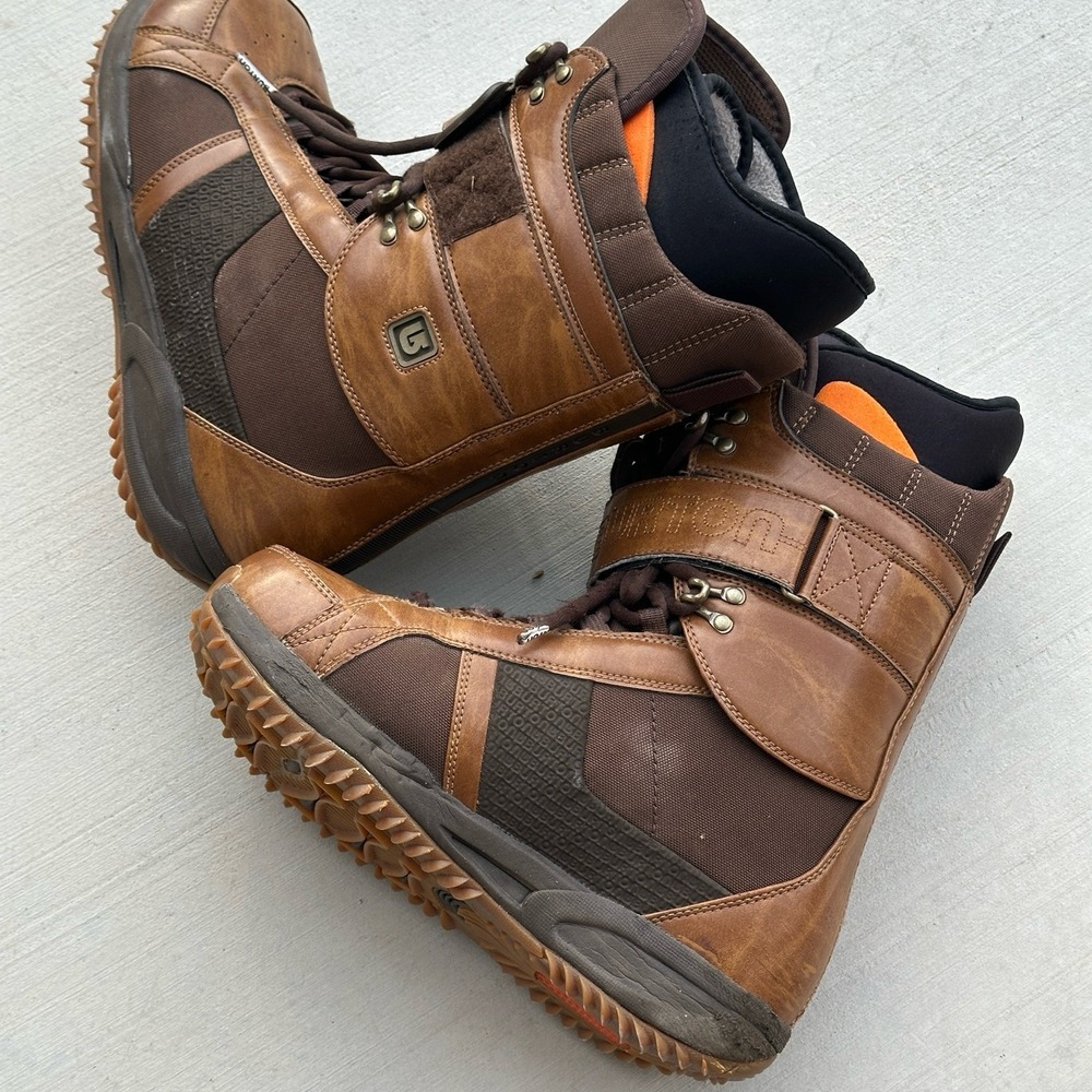 BURTON FREESTYLE Snowboarding Boot Y2K Mens Sz 9.5 Brown Saddle Leather